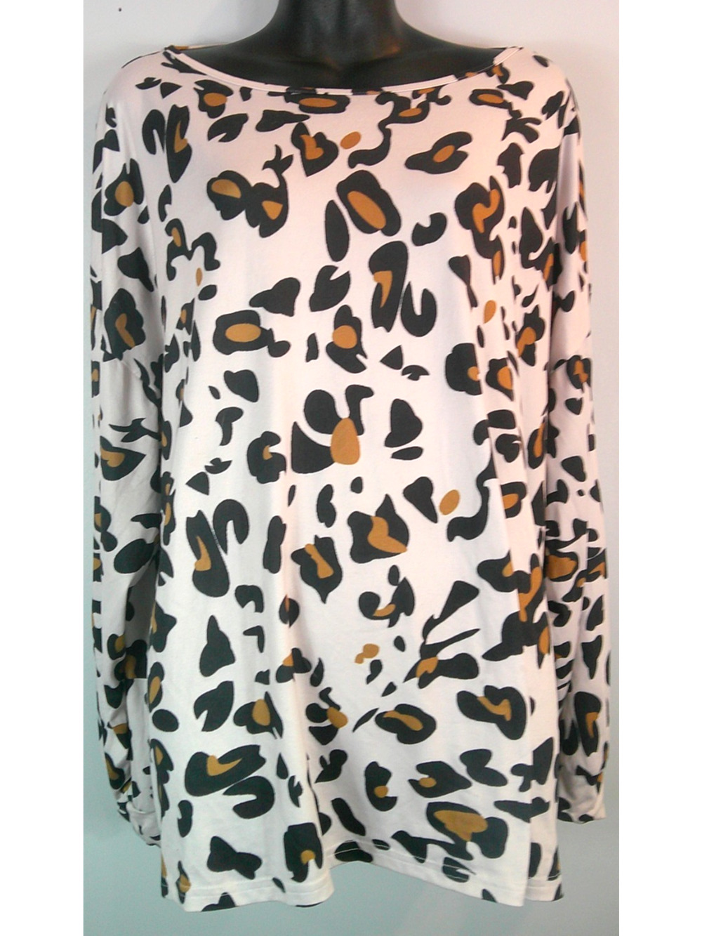 Shein Leopard Long sleeve Shirt Women's 1x/2x